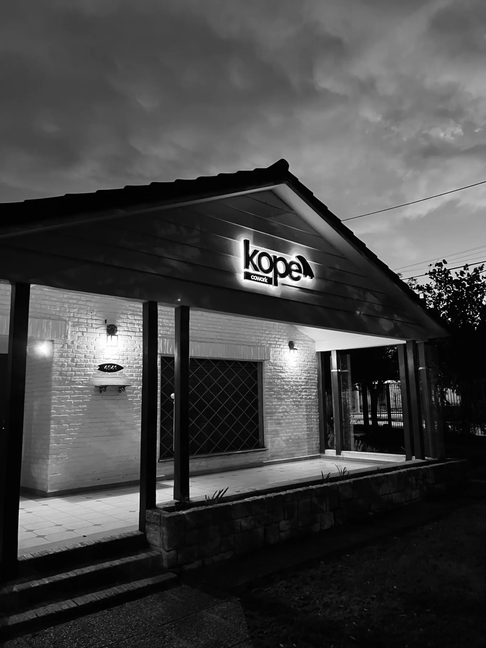 Alquiler de Coworking y Oficinas en Cordoba Argentina para empresas